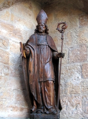 antica statua di san Bonifacio nel duomo di Fritzlar